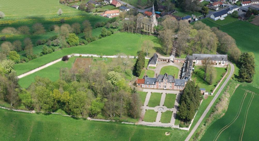 Chateau De Vauchelles Exterior photo